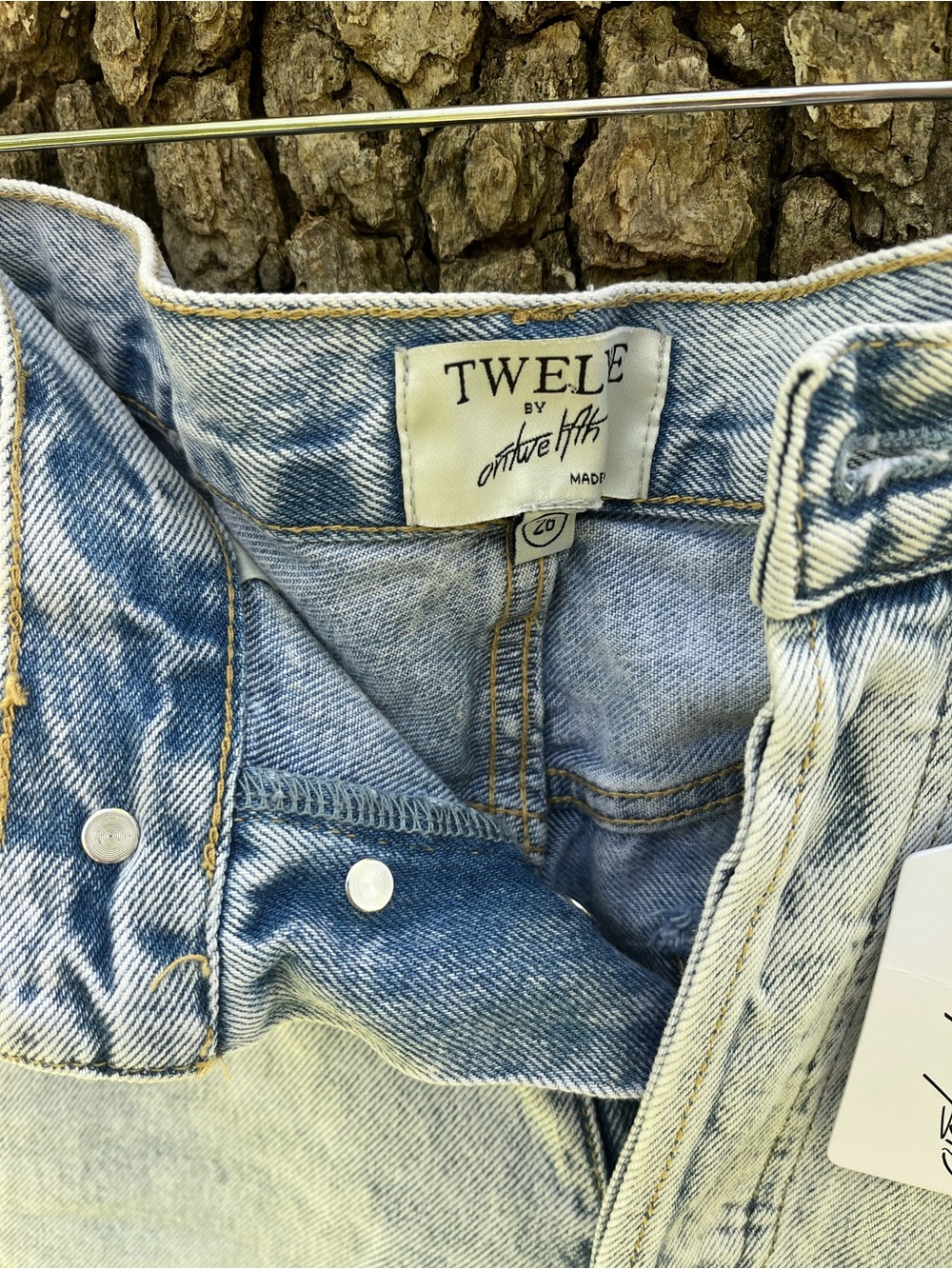 ⬇️Price Drop!⬇️ NWT On Twelfth Twelve Jean in size 26 - Picture 6 of 6